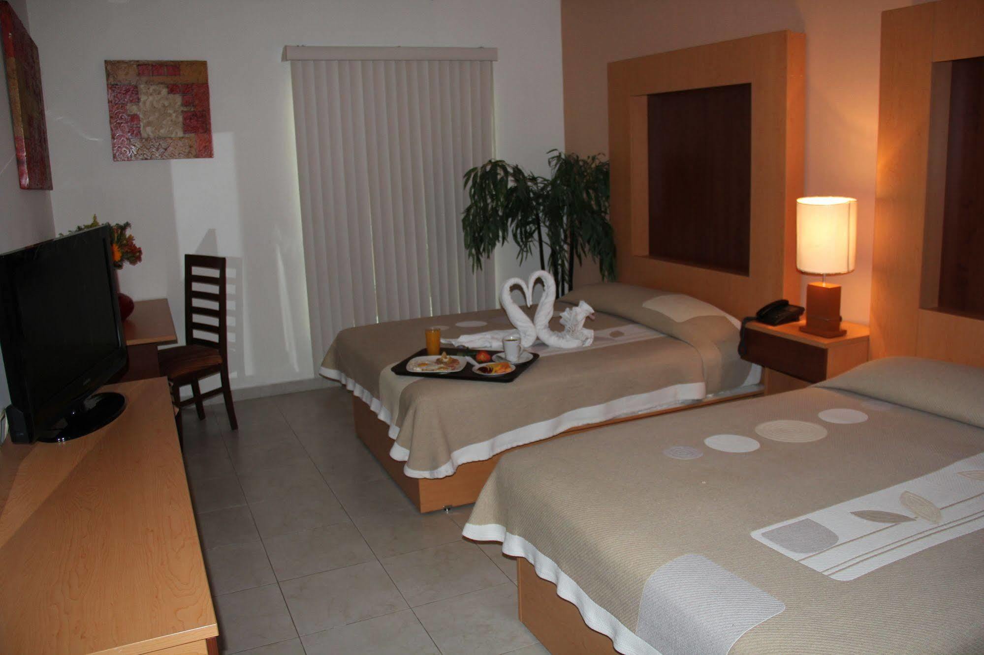 Hotel Real Zapopan Eksteriør bilde